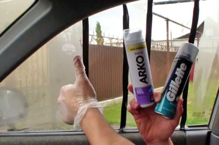 a quoi peut bien servir la mousse à raser dans une voiture